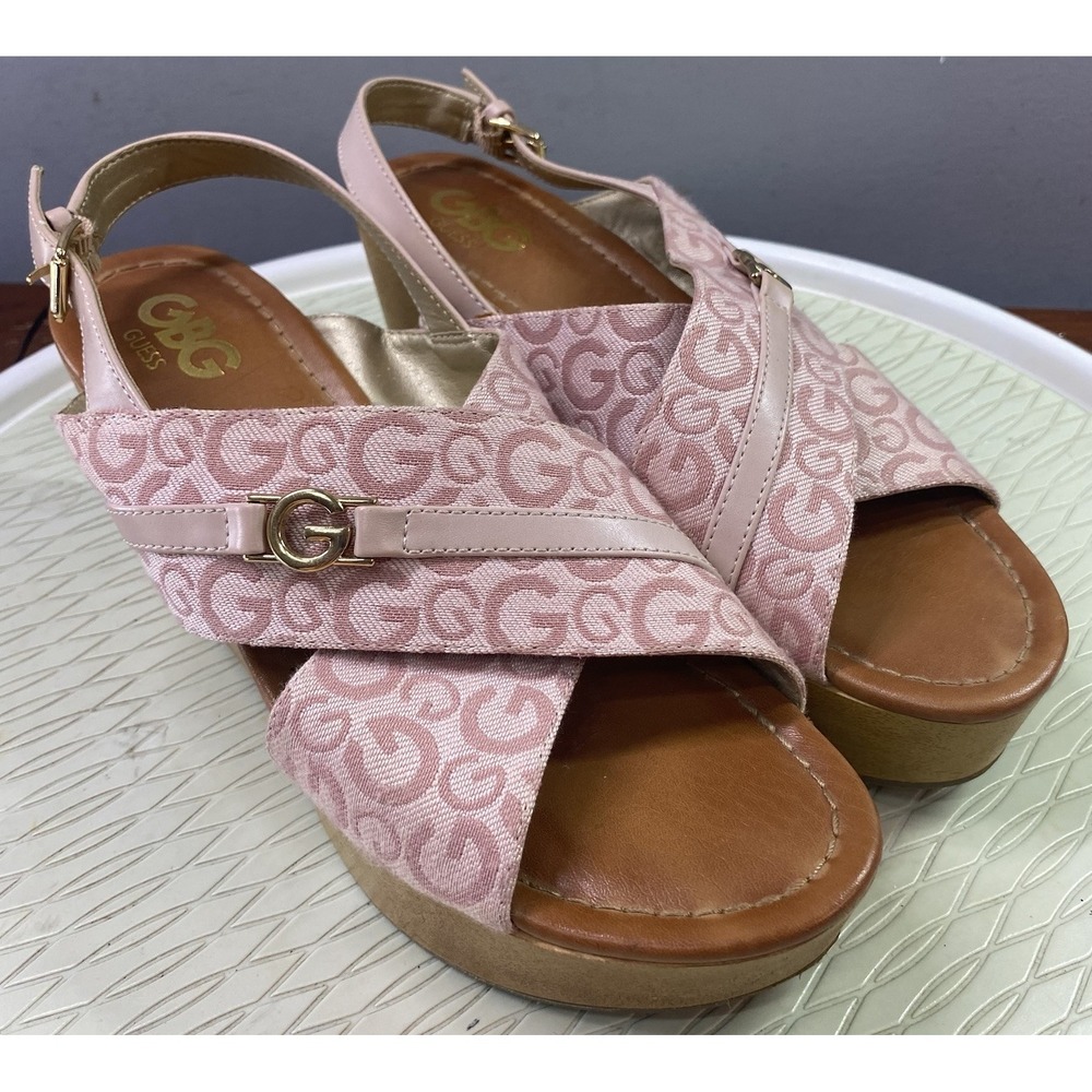 GUESS GBG GGDEE3 Womens Pink Strappy Wedge Sandals Dress Shoes Heels LOGO 8.5 M